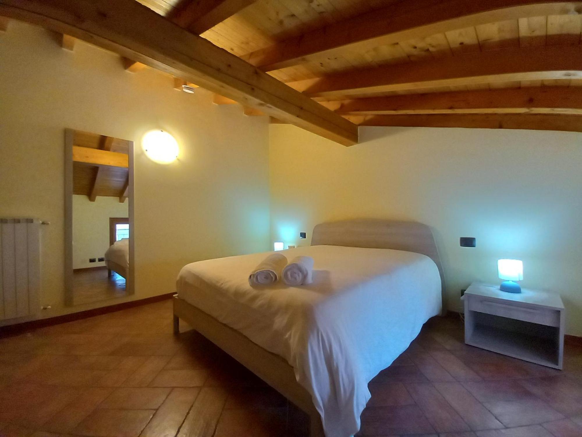 Casa Vacanze Tania Somendenna 外观 照片
