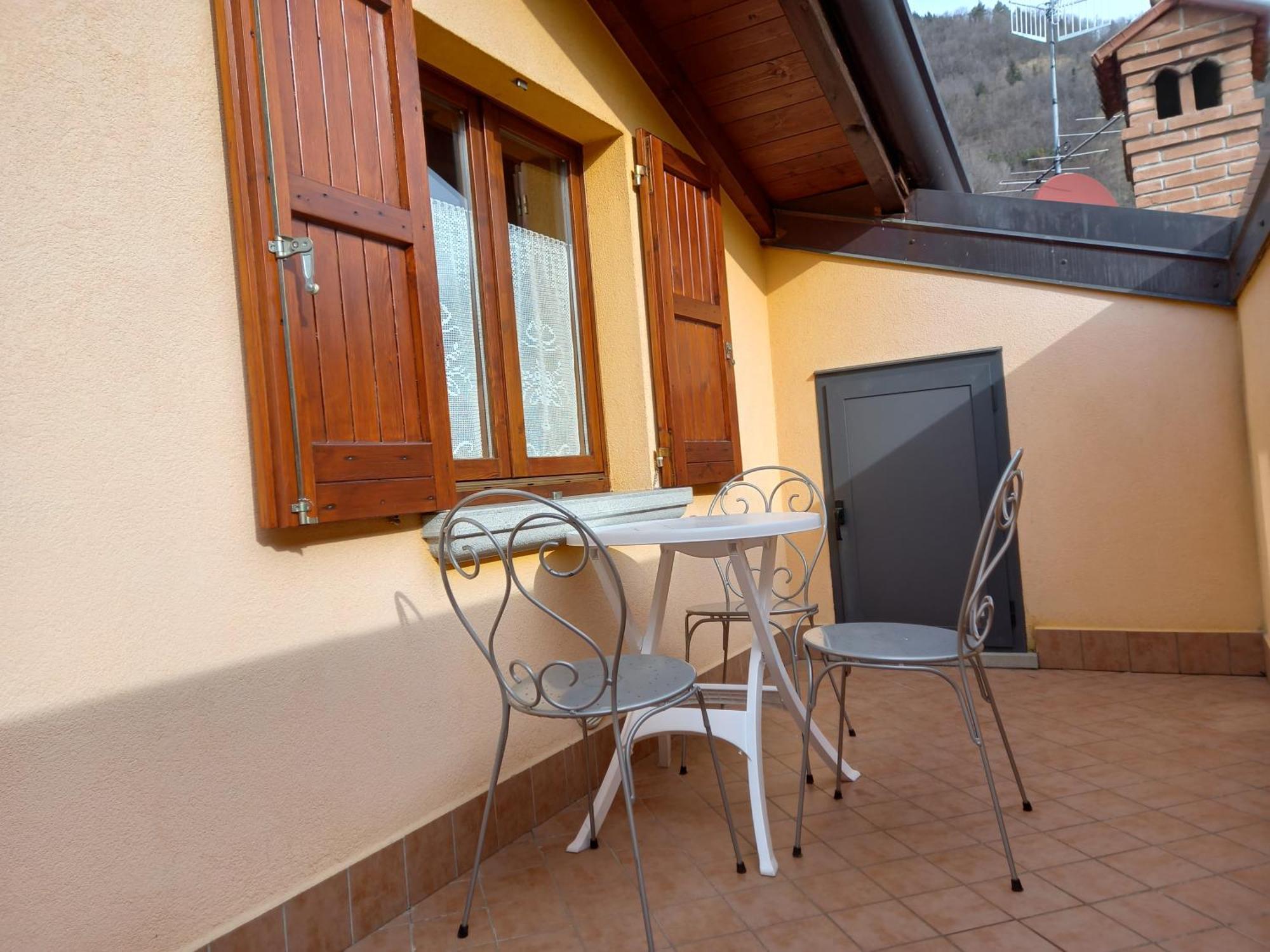 Casa Vacanze Tania Somendenna 外观 照片